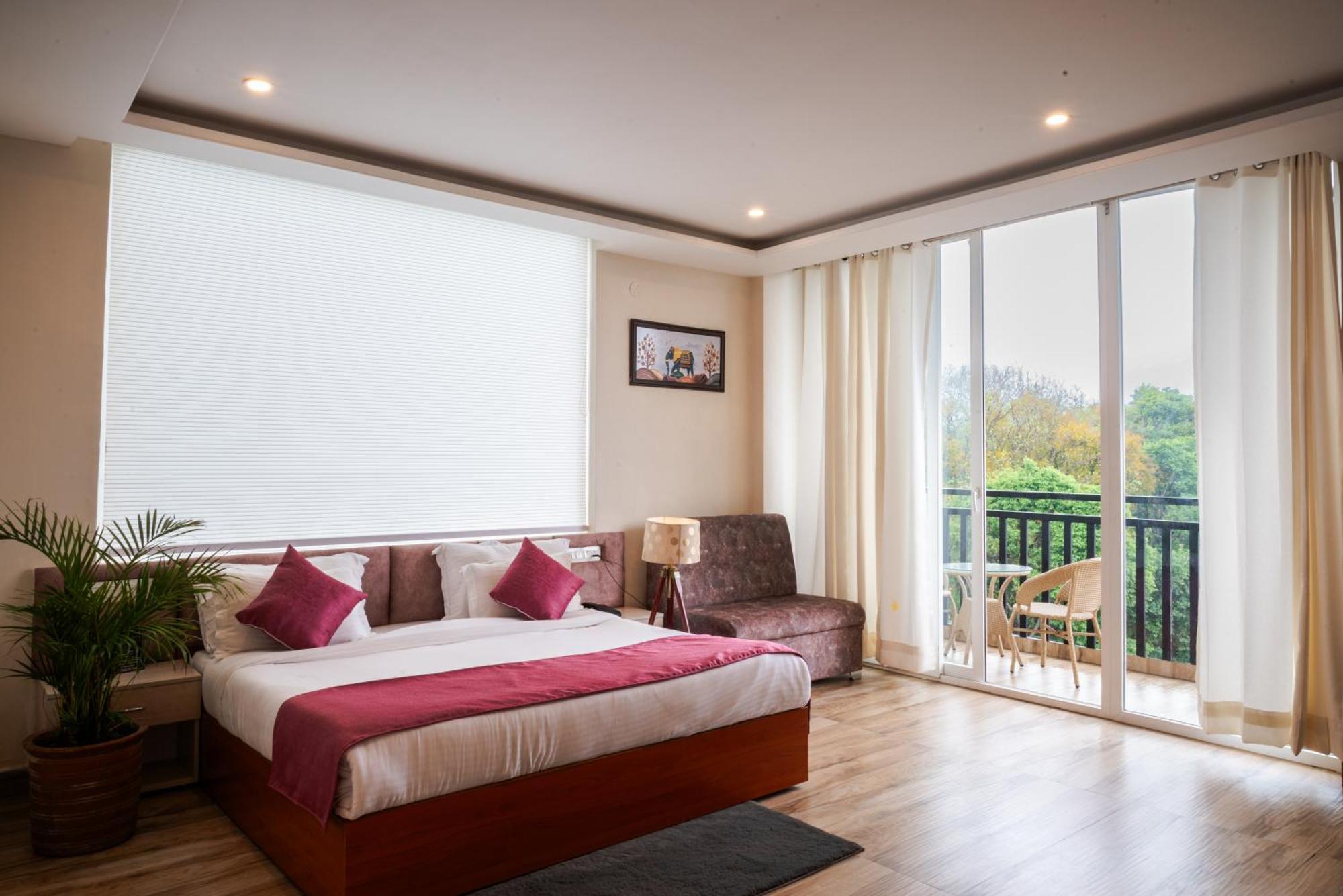 Hotel Sagar Residency - Best Mountain View Hotel In Pālampur Exterior photo